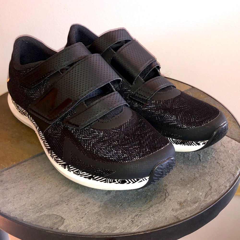 EUC New Balance Cycle Spin Shoes size 10.5